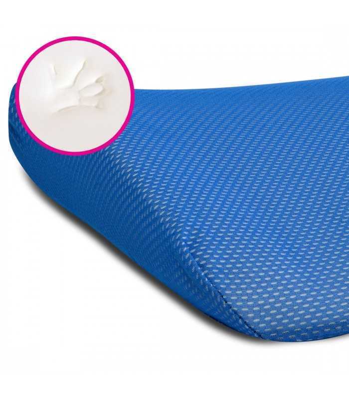 Lumbar pillow for the back that adapts to the shape of the body. Office chair cushion
